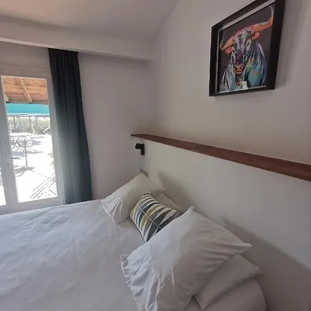 L'auberge Camarguaise Σαιντ-Μαρί-ντε-λα-Μερ